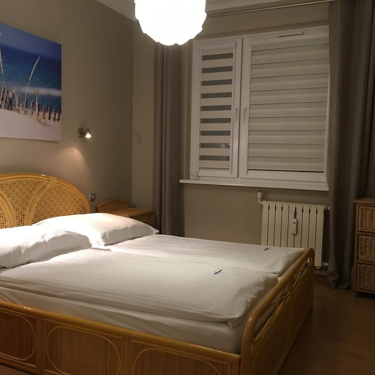 Wolin-Travel Apartament Dom Przy Parku Miedzyzdroje Exterior foto